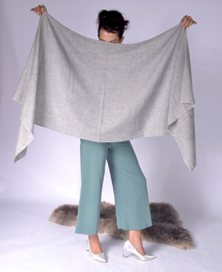 100% Cashmere Scarf Light Grey