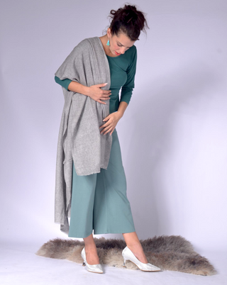 100% Cashmere Scarf Light Grey