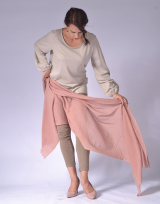 28”x80” Medium Weight Stole Clothing