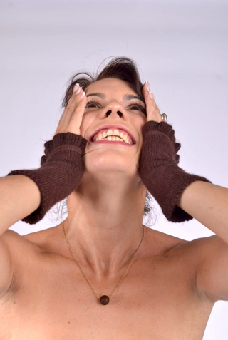 Frilled Wristguards