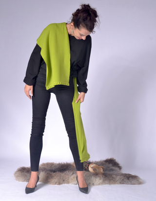 Knit Scarf with Frill Clothing