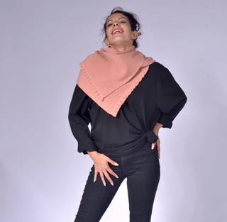 Knit Scarf with Frill Clothing