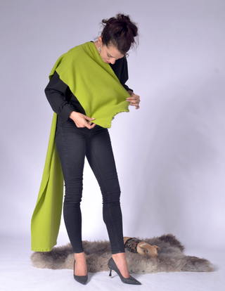 Knit Scarf with Frill Clothing