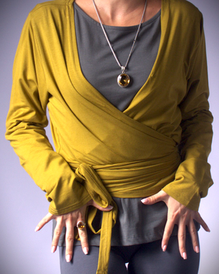 Ladies Top Clothing