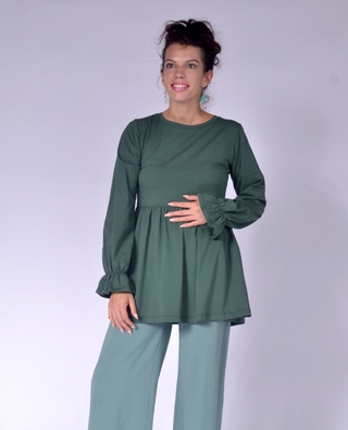 Ladies Top with Elastic Gathering at the Wrists