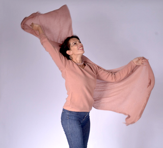 28”x80” Medium Weight Stole Clothing