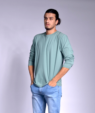 Lose Fitting Unisex Long Sleeve Top