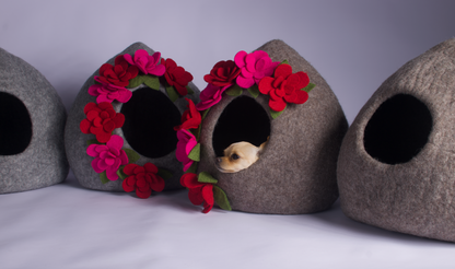 pointy-top pet cave with flowers