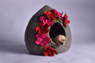 Pointy Top Pet Cave with Flowers